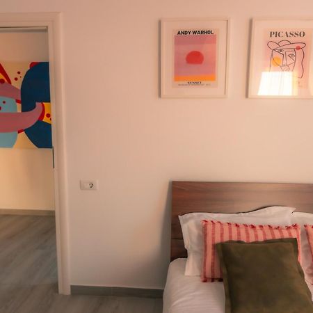 Sunset Apartment - Central Apt With Rooftop Garden Букурещ Екстериор снимка