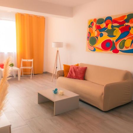 Sunset Apartment - Central Apt With Rooftop Garden Букурещ Екстериор снимка